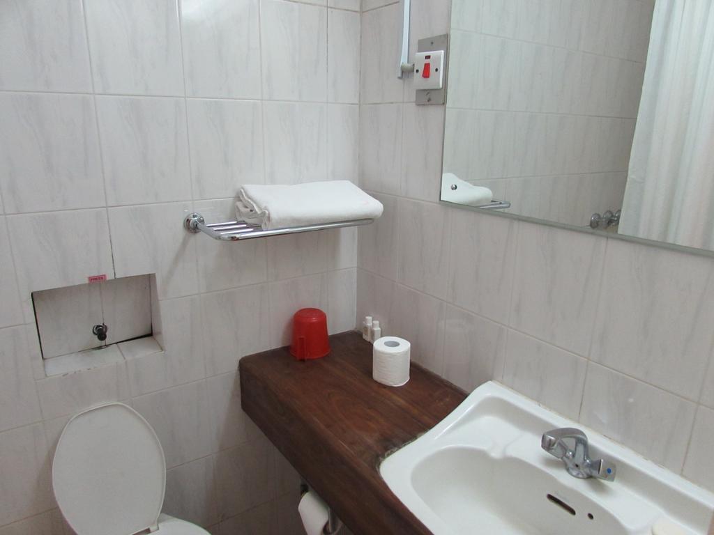 Equator Hotel Arusha Cameră foto